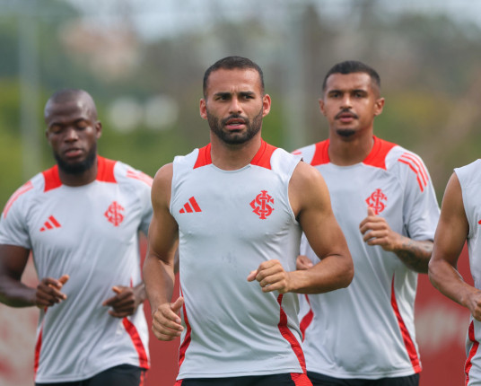 Inter anuncia que Thiago Maia está de saída, seu destino é o Santos