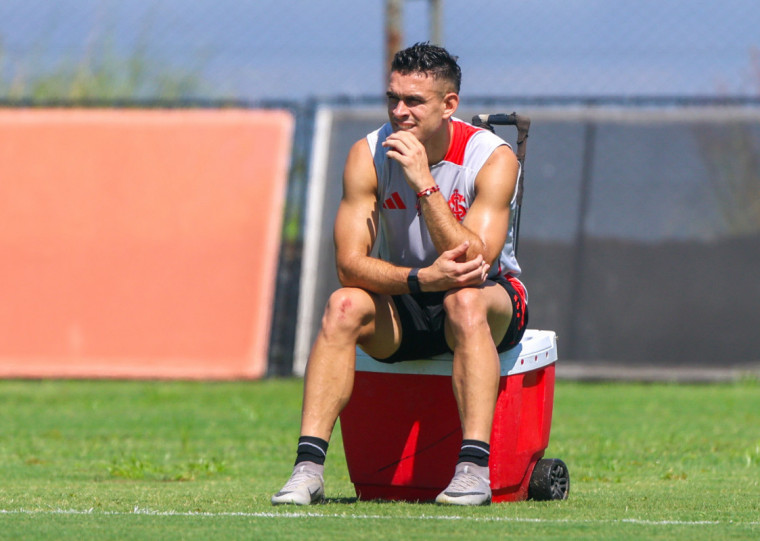Com uma lesão muscular na coxa, Borré está fora da semifinal do Estadual