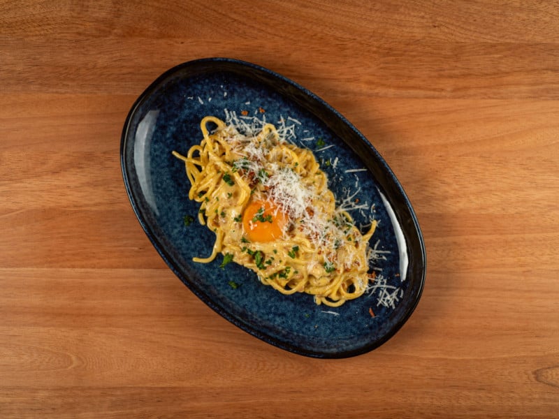 A massa carbonara &eacute; um dos destaques do card&aacute;pio do neg&oacute;cio Foto: VINOLAB/DIVULGA&Ccedil;&Atilde;O/JC