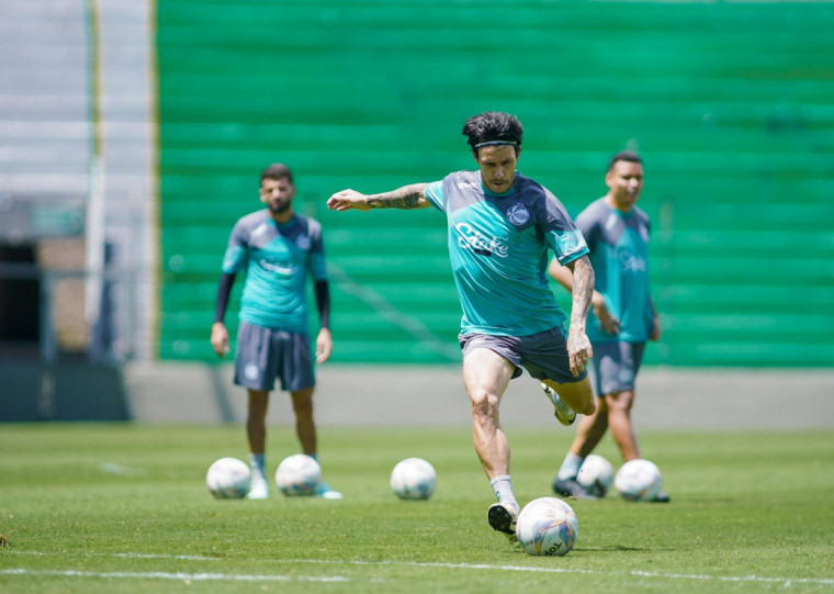 Meia Jean Carlos deve seguir no time para duelo decisivo no Mato Grosso do Sul