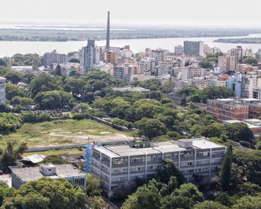 Confira dez bairros com preços de condomínios mais caros em Porto Alegre
