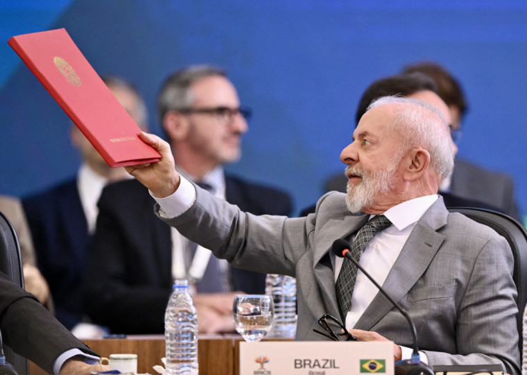 Lula também defendeu o fortalecimento de grupos de países como o Mercosul