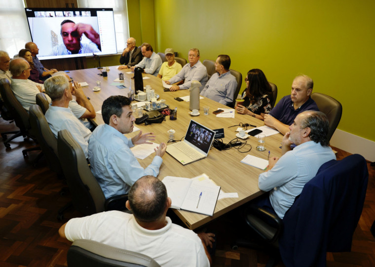 Representantes de entidades debateram o projeto de concessão de rodovias do bloco 2