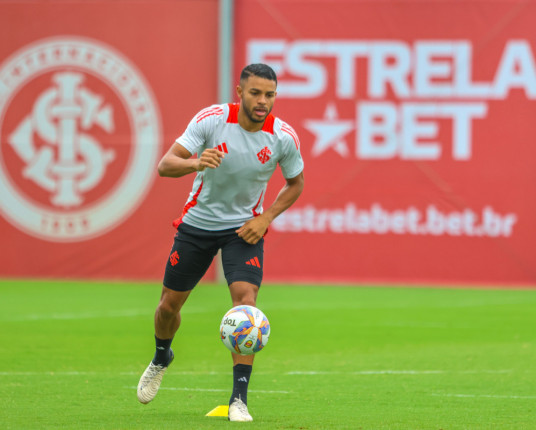 No último dia da janela de transferências, Inter tem dia de chegadas e partidas