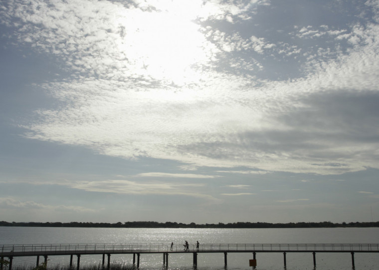Porto Alegre tem sol entre nuvens nesta sexta e tempo firme no fim de semana