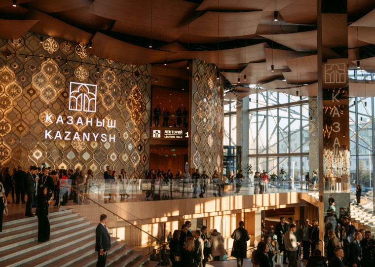 Fórum Internacional de Arquitetura e Construção Kazanysh, na Rússia, reuniu profissionais de todo o mundo