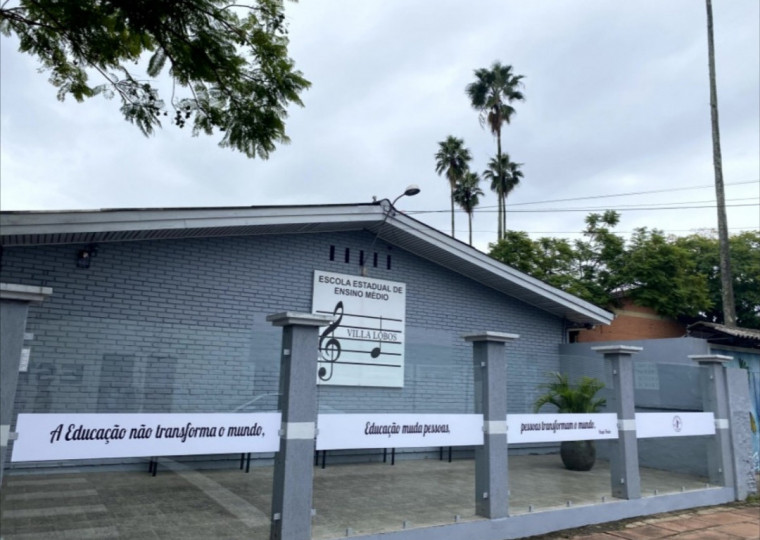 EEEM Villa Lobos, em São Leopoldo, recebe investimentos de R$ 599,8 mil para reforma de rede elétrica, cobertura, muro e pisos 