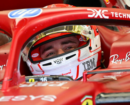 McLaren ainda é a equipe a ser batida na Fórmula 1, diz Leclerc