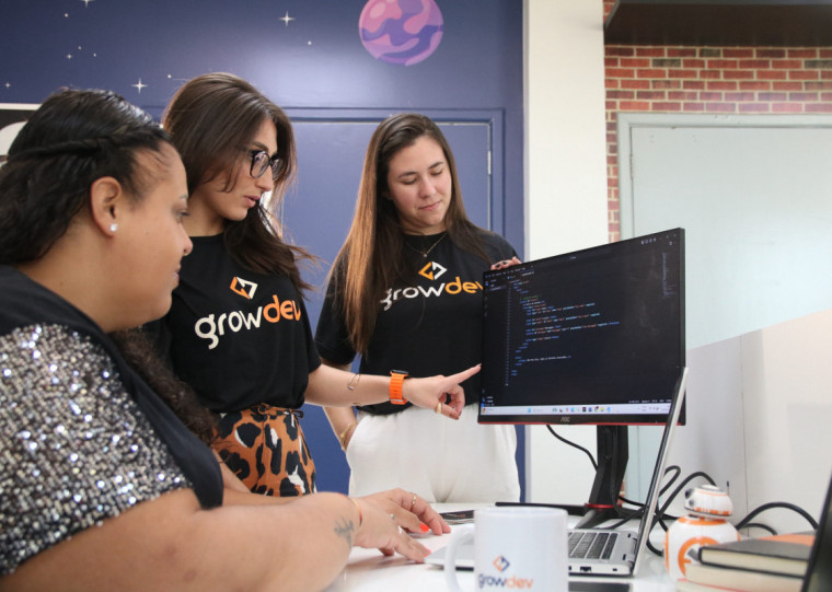 Iniciativa da empresa de Campo Bom visa ampliar oportunidades para desenvolvedoras