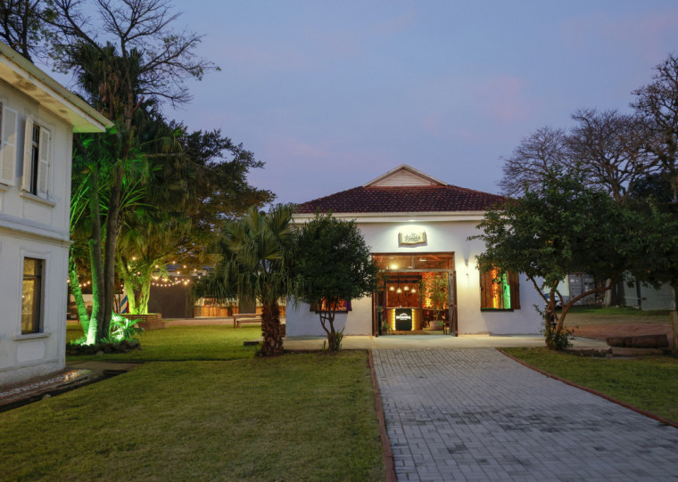 Espaço tem programação em homenagem ao Dia da Mulher neste domingo (9); evento é acompanhado por almoço de fogo de chão