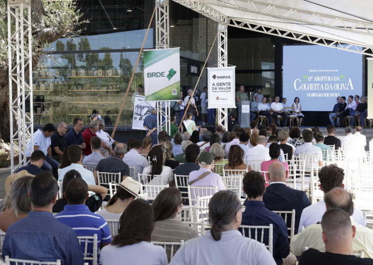 Cerimônia da 13ª edição da Colheita de Oliva foi realizada nesta sexta-feira em Cachoeira do Sul
