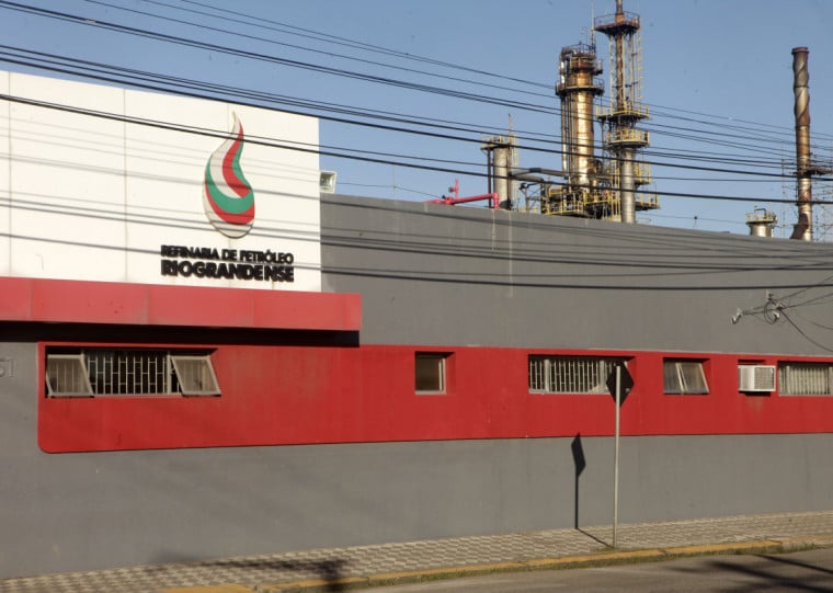 Refinaria converteu óleo de biomassa de eucalipto em diversos combustíveis