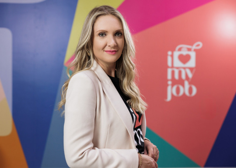 "Incentivo do governo e de empresas para mulheres empreendedoras ainda é pequeno", lamenta Angélica