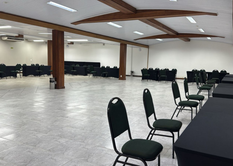 Ao todo serão 14 empreendimentos, que buscam a contratação de colaboradores para atuarem na Páscoa