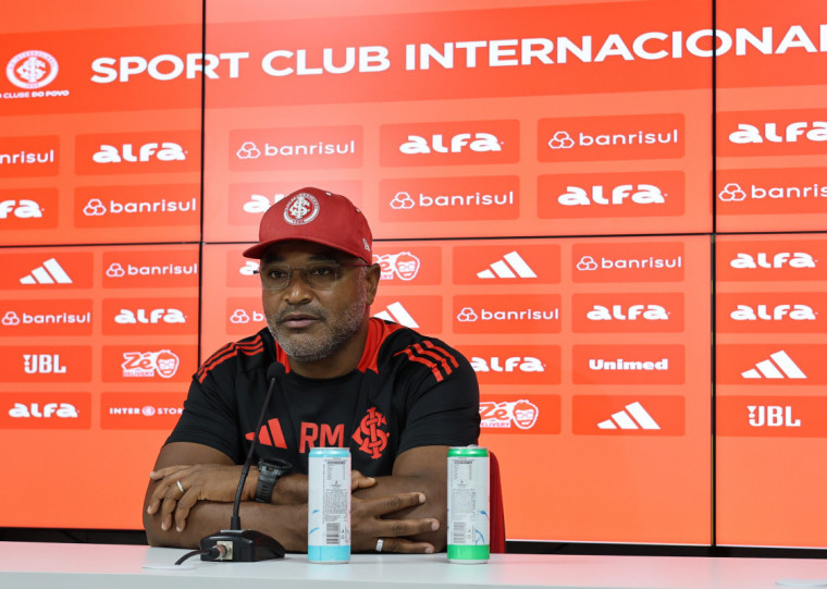 Com o retorno de Wesley e Borré, o comandante colorado tem 'dor de cabeça' para definir titulares