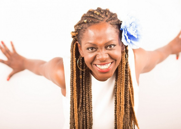 Evento com entrada franca inaugura nova temporada do projeto nesta quarta-feira (19) no Teatro Túlio Piva