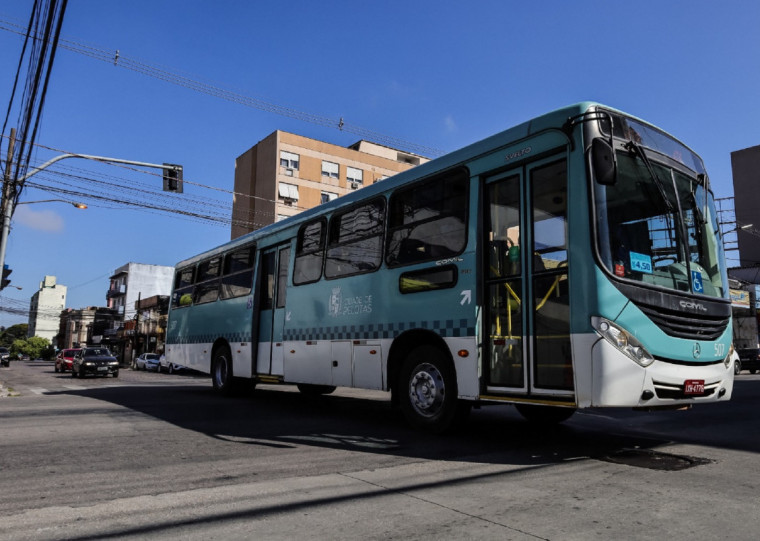 Prefeitura fixa a cobrança em R$ 6,00 para ambas as modalidades; setor privado vai ajudar com subsídio