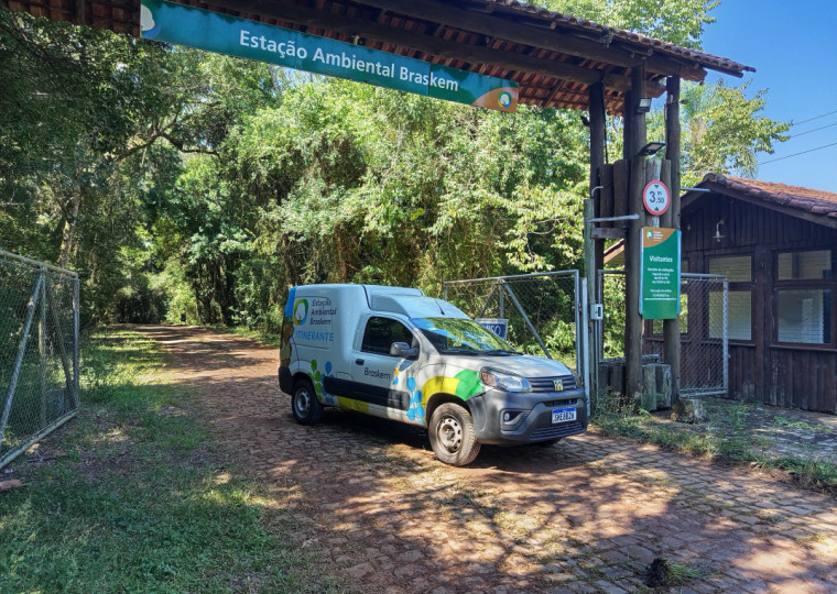 Unidade móvel se desloca até os locais inscritos para realizar as atividades