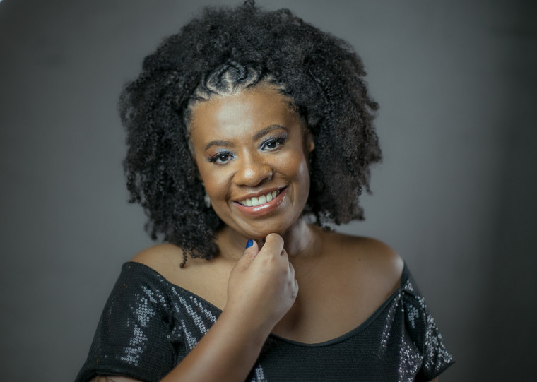 Evento que comemora mês da mulher, aniversário de POA e 80 anos de Elis deve contar com apresentação especial da cantora Marguerite Silva Santos