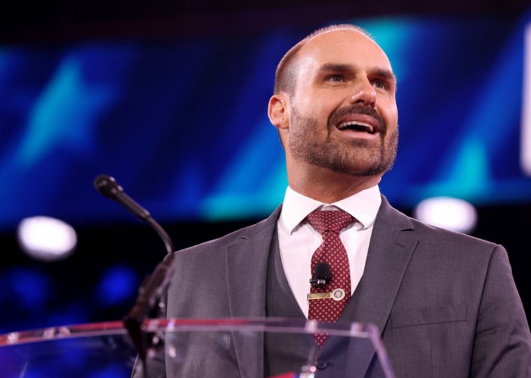 Filho do ex-presidente Jair Bolsonaro se pronunciou através da rede social X