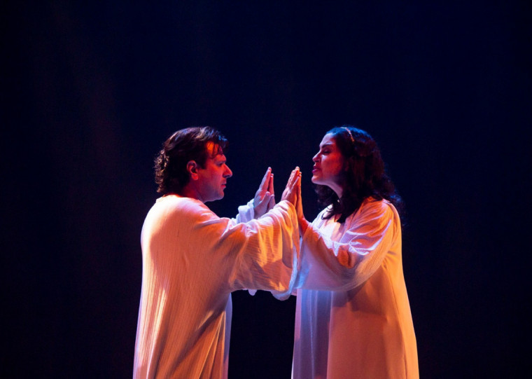 Espet&aacute;culo que est&aacute; entre os destaques do teatro esp&iacute;rita no Pa&iacute;s estar&aacute; no Teatro do Bourbon Country neste domingo (23)