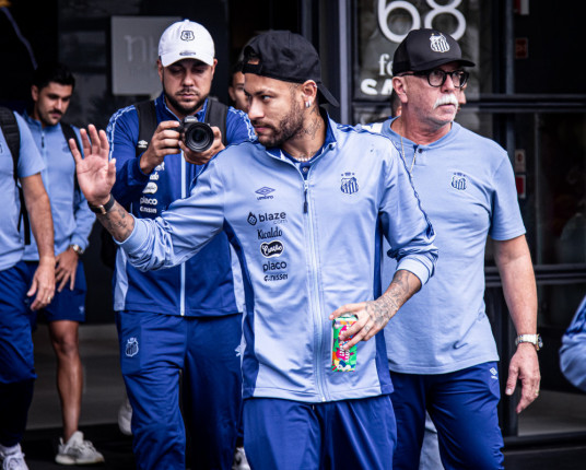 Neymar vetou Jorge Jesus como técnico da seleção, afirma jornalista