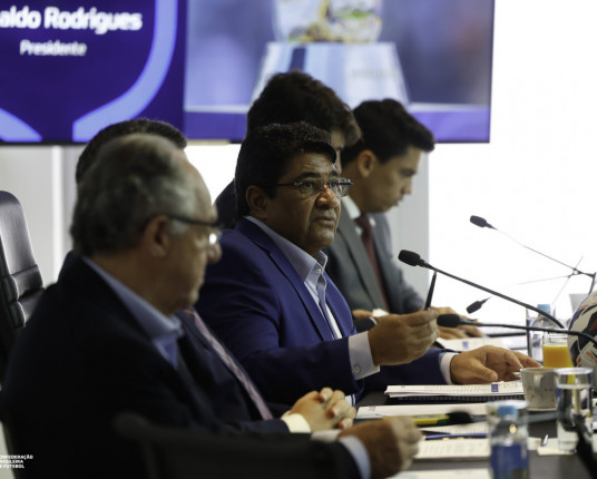 Ednaldo é reeleito presidente da CBF com promessa de combater discriminação