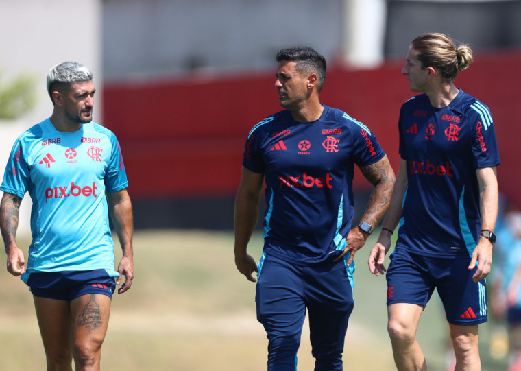 Tendência é que Arrascaeta não seja relacionado para a partida contra o Inter