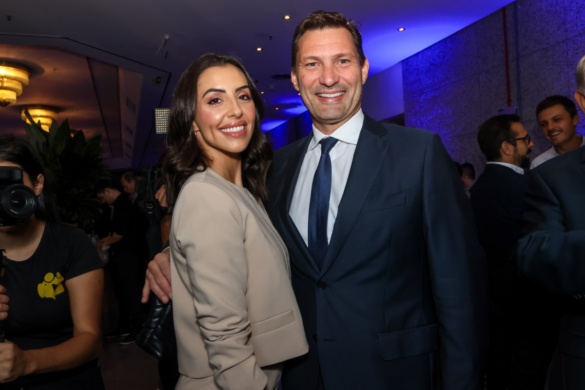 Laura Porto com Leonardo Lamachia, presidente da OAB-RS | DANIELA BARCELLOS/JC