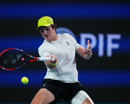 João Fonseca leva virada de australiano e encerra grande campanha no Masters 1000 de Miami