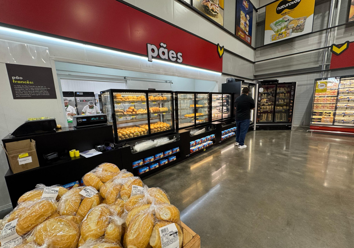  o self-service na padaria | PATRICIA COMUNELLO/ESPECIAL/JC