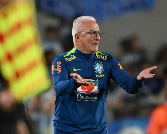 Corinthians retoma conversas por Dorival após Tite desistir de acordo com clube