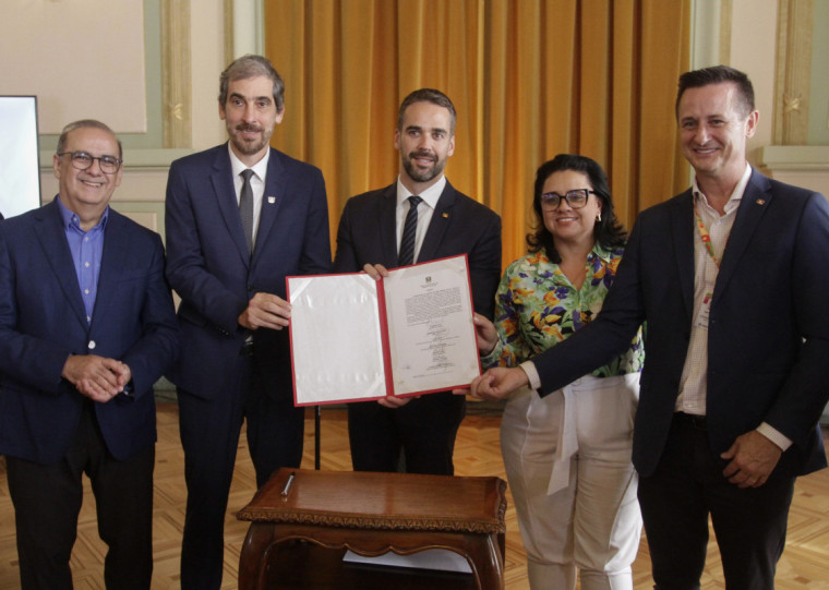 Projeto Reflora foi lançado nesta sexta-feira (28), em cerimônia no Palácio Piratini