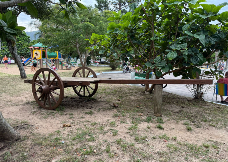 Praça das Carretas vai receber mais de 70 bancas no fim de semana