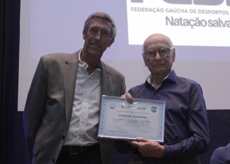 Anton Karl Biedermann (d) levará o nome do troféu do Brasileiro Master
