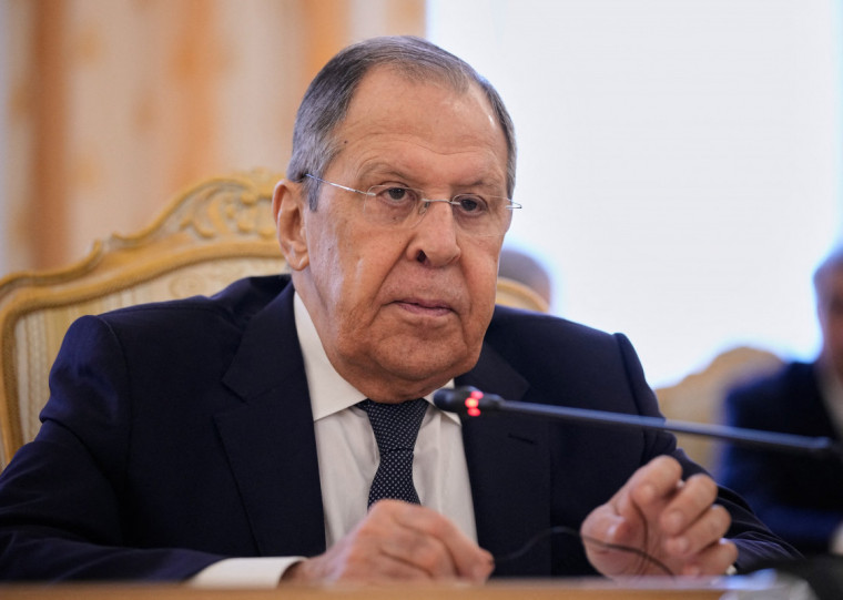 Lavrov afirmou que a Rússia tem cumprido rigorosamente o cessar-fogo firmado entre Putin e Trump