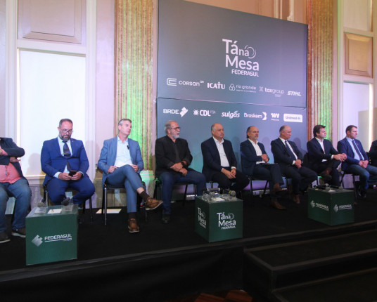 Na Federasul, deputados gaúchos debatem pacto federativo e concessão de rodovias