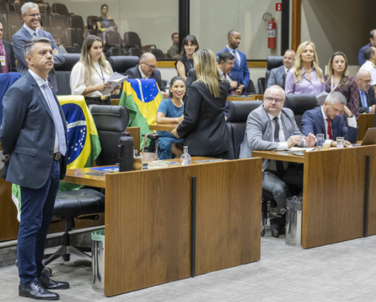 Projeto que autoriza compra de vagas de pré-escola é aprovado na Câmara