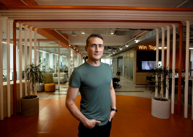 Sérgio Esteves Loft foto Wanezza Soares