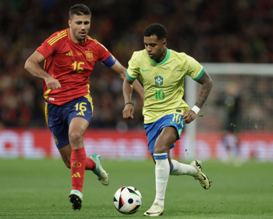 Espanha assume vice-liderança no ranking da Fifa; Brasil segue em 5º