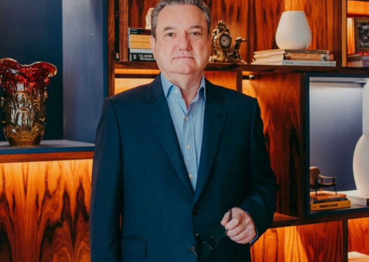 Marcus Coelho é advogado especialista em negociação, com forte atuação no setor de infraestrutura logística