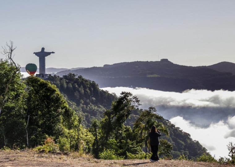 Cristo Protetor de Encantado e rotas de fé impulsionam lançamentos regionais