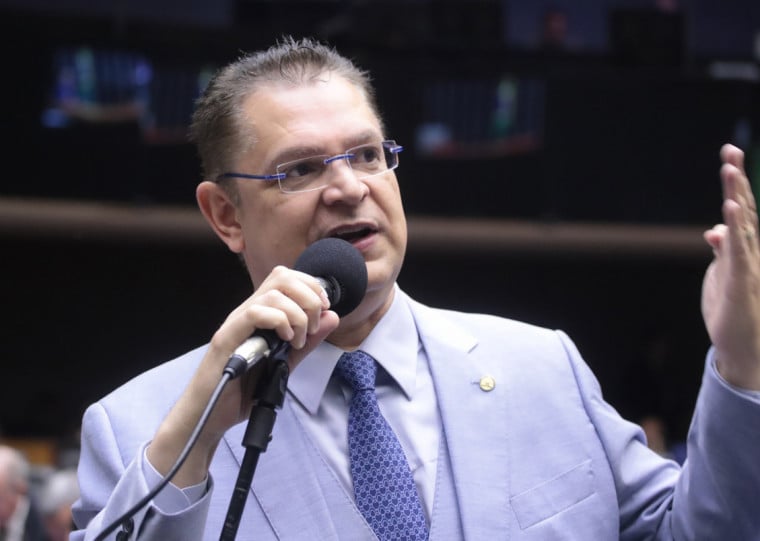 Líder da legenda, Sóstenes Cavalcante fará o corpo a corpo com os deputados