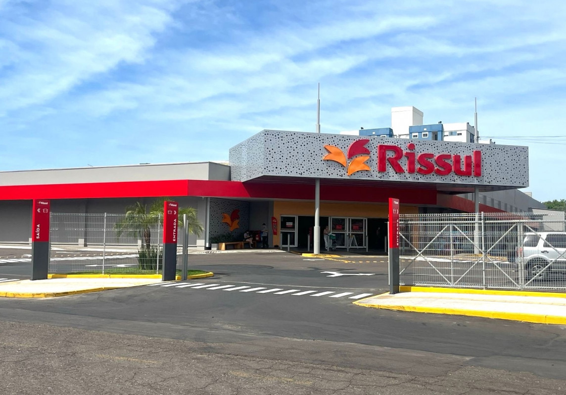 Rissul, do grupo Unidasul, passou por reforma para seguir o modelo de loja da marca | RISSUL SUPERMERCADOS/DIVULGA&Ccedil;&Atilde;O/JC