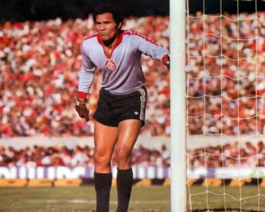Morre Manga, goleiro campeão por Inter e Grêmio