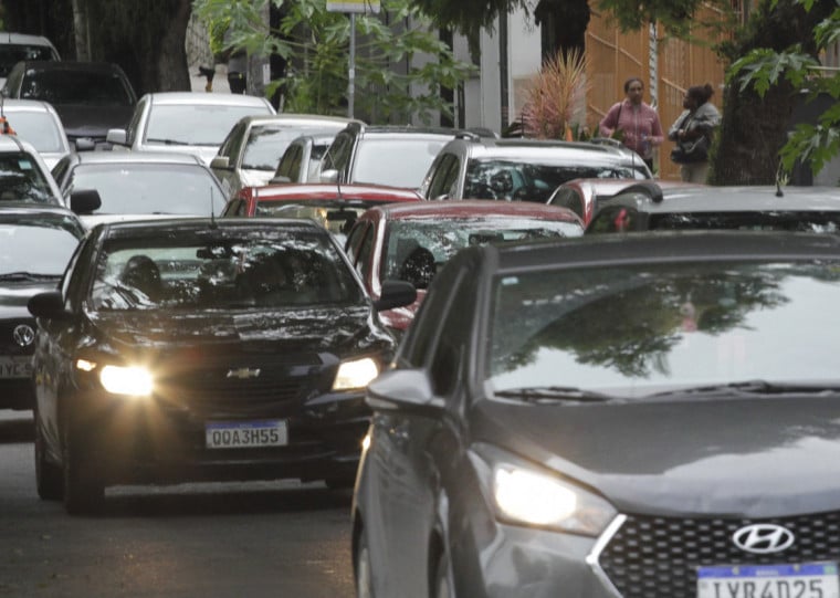 Frente a fevereiro, o aumento foi de 45,6%