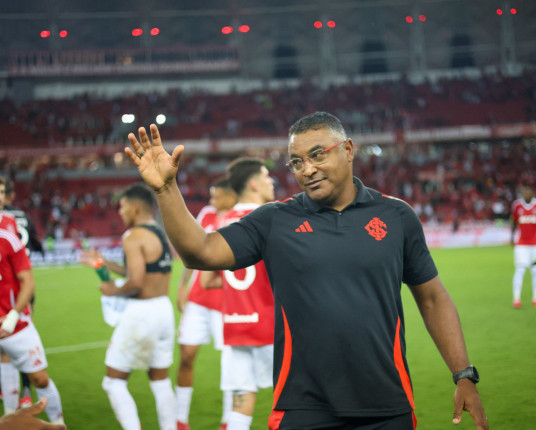 Brasileirão chega a 19 trocas de treinadores e supera média recorde de 2010