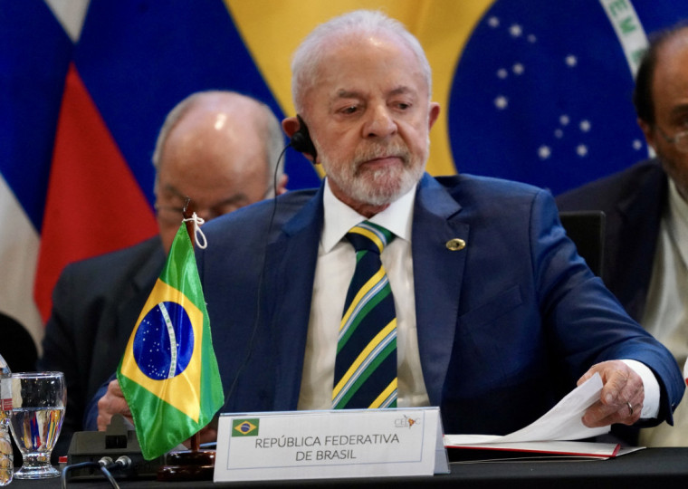 Presidente afirma que para ser candidato a reeleição em 2026 precisa estar 100% de saúde