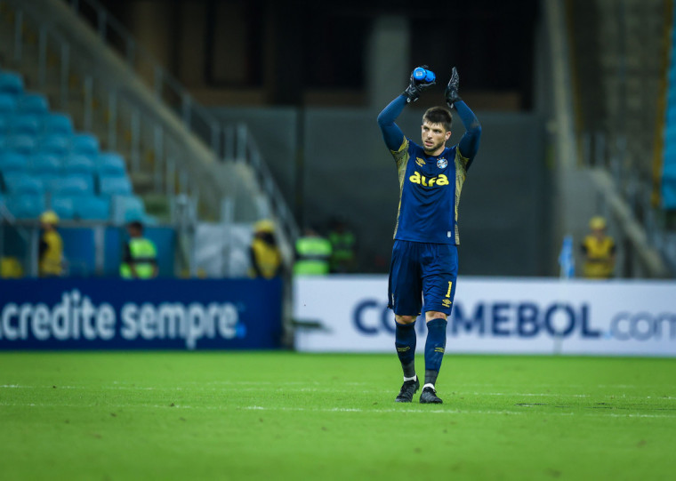 Tricolor do goleiro Volpi passou nos pênaltis pelas duas primeiras fases da copa