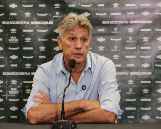 Renato Portaluppi dá 'coragem' e solidifica Fluminense mesmo com ausências